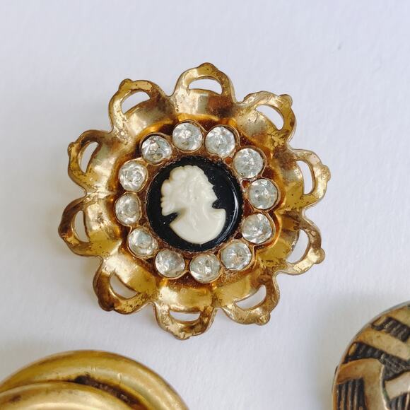 Vintage Brooch Lot of 3, Cameo Amber Glass Celtic Knot Mid Century - Early 1900s - Picture 4 of 10